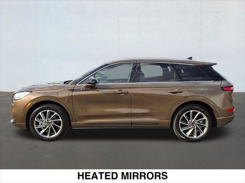 Certified 2022 Lincoln Corsair Grand Touring w/ Elements Technology Bundle AWD/4WD image 8
