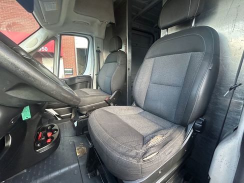 Used 2018 RAM ProMaster 2500 image 9