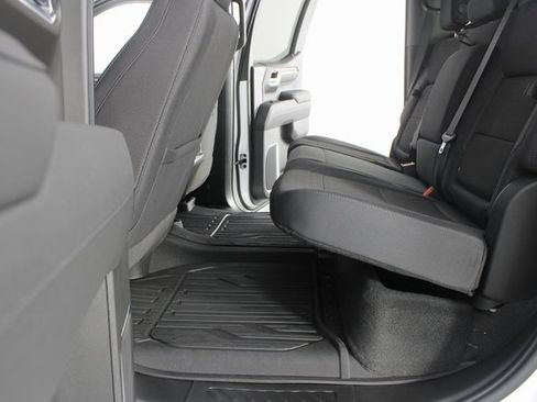 New 2026 GMC Sierra 1500 Elevation image 17