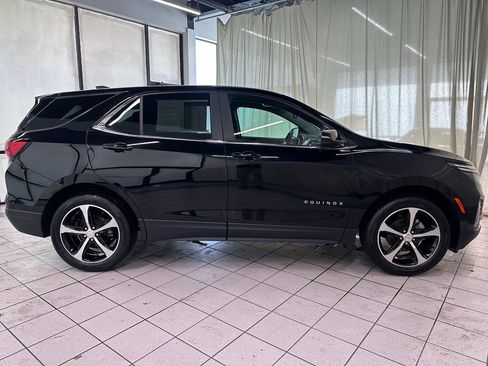 Certified 2024 Chevrolet Equinox LT image 3