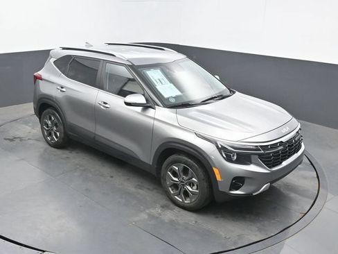 Used 2024 Kia Seltos S AWD/4WD image 51