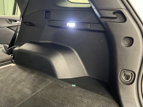 Used 2025 Chevrolet Equinox LT AWD/4WD image 38