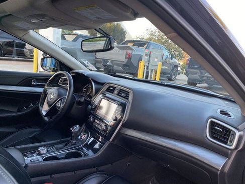 Used 2018 Nissan Maxima 3.5 SL image 30