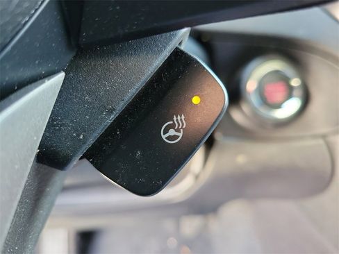 Used 2022 Subaru Ascent Limited image 29