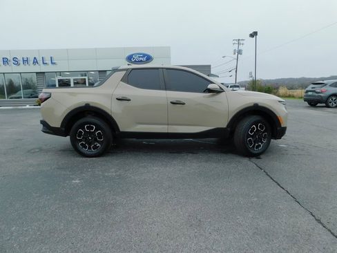 Used 2023 Hyundai Santa Cruz SEL w/ Cargo Package image 10