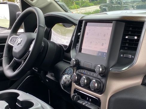 Used 2022 RAM 1500 Laramie image 19