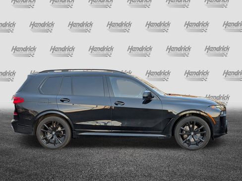 Used 2023 BMW X7 xDrive40i w/ Executive Package image 10