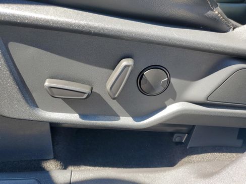 Certified 2025 Ford Bronco Badlands AWD/4WD image 16