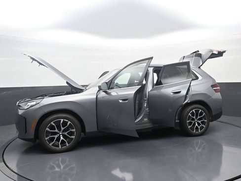 New 2026 BMW X3 xDrive30i w/ Premium Package AWD/4WD image 40