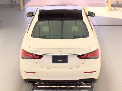 Used 2021 Mercedes-Benz E 350 Sedan w/ Premium Package image 8