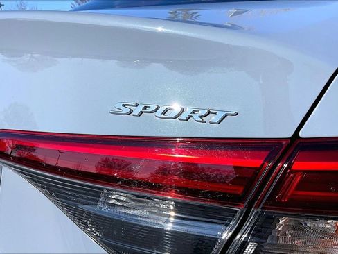 Used 2023 Honda Civic Sport image 24