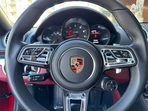 Used 2025 Porsche 718 Boxster image 22