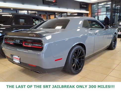 Used 2023 Dodge Challenger SRT Hellcat image 7