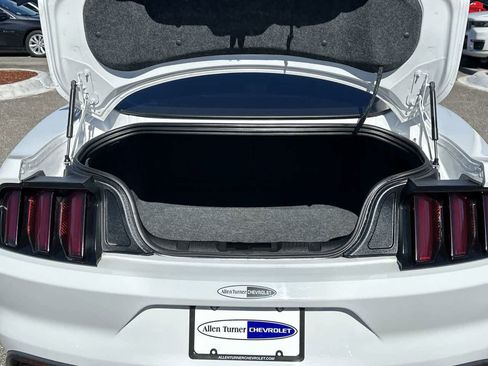 Used 2017 Ford Mustang Shelby GT350 w/ Electronics Package image 7