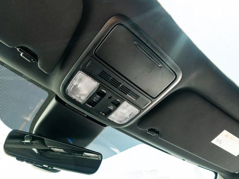 Used 2025 Honda Odyssey Sport-L image 44