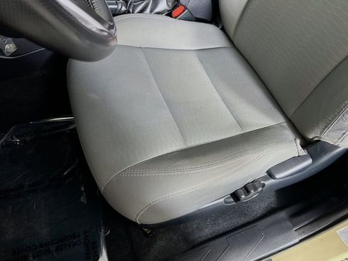 Used 2017 Toyota Tacoma 4x4 Double Cab image 18