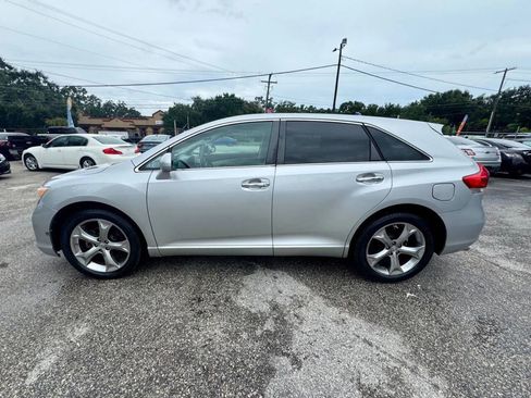 Used 2011 Toyota Venza AWD w/ Comfort Pkg image 13