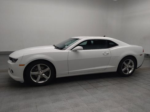 Used 2015 Chevrolet Camaro LT w/ 1LT Preferred Package RWD image 2