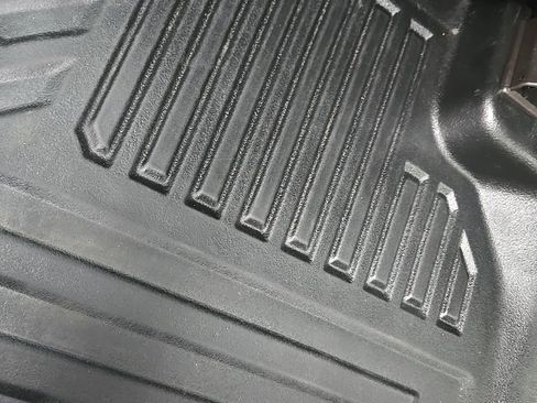 Used 2020 GMC Sierra 3500 4x4 Crew Cab w/ Gooseneck/5TH Wheel Package image 33