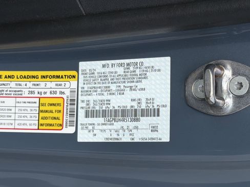 Used 2024 Ford Mustang Premium image 32