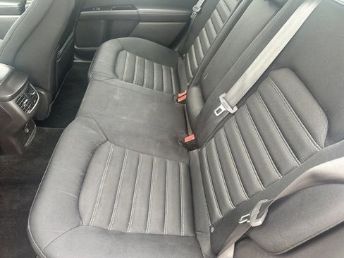 Used 2015 Ford Fusion SE image 7