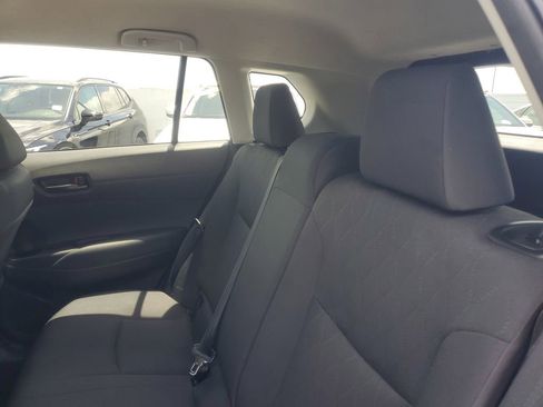 Used 2024 Toyota Corolla Cross LE FWD image 12