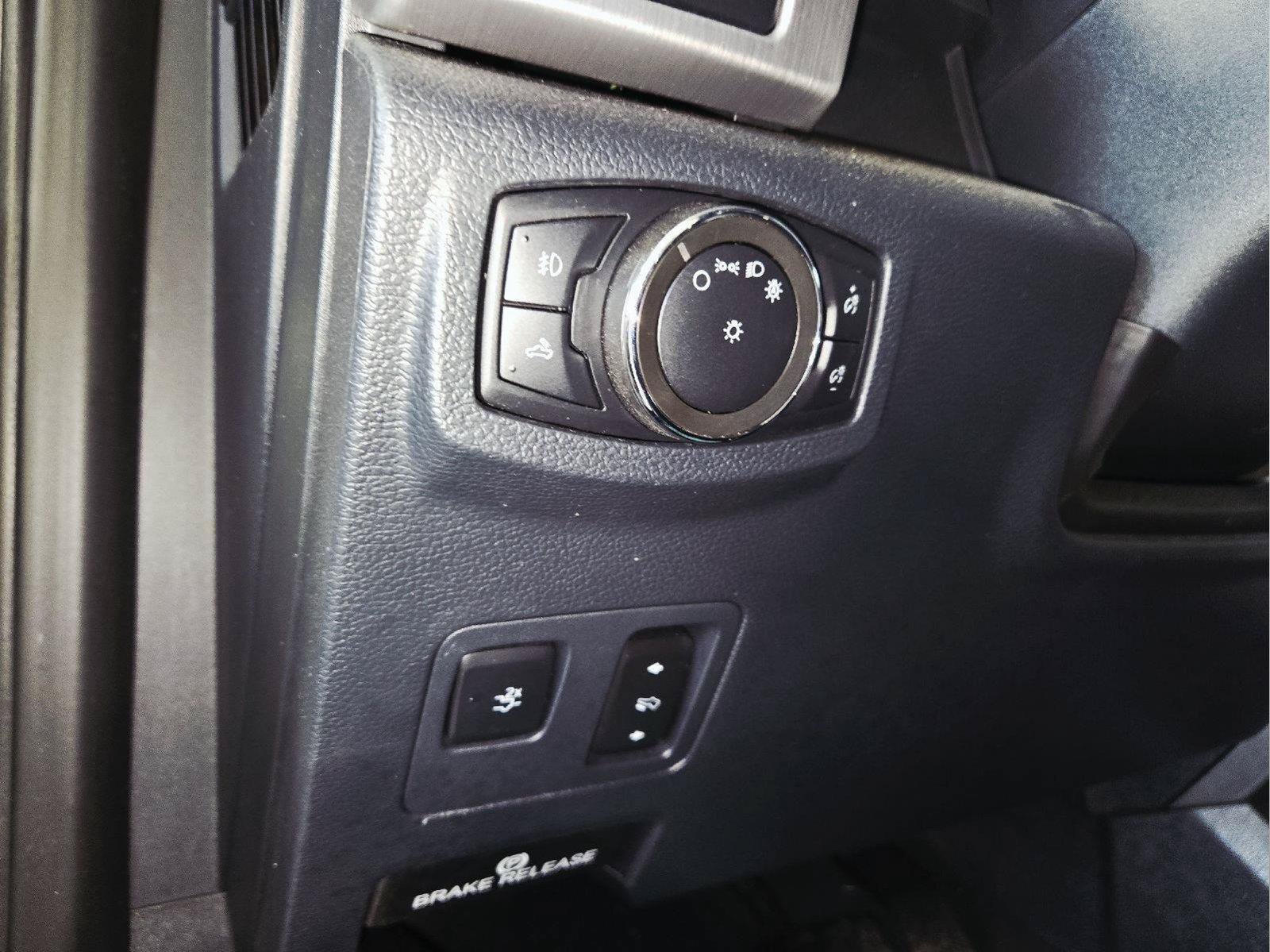 Used 2022 Ford F350 Platinum AWD/4WD image 28