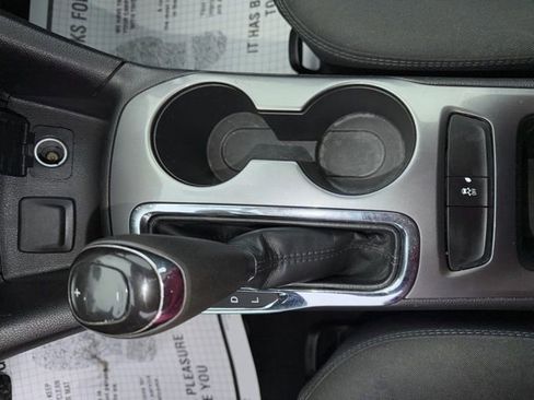 Used 2016 Chevrolet Cruze LT image 16