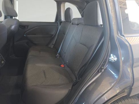 Used 2025 Subaru Forester Premium image 25