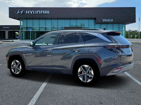 New 2026 Hyundai Tucson SEL w/ Tow & Go Package FWD image 4
