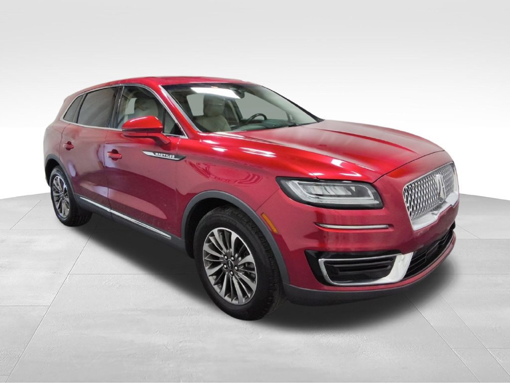 Used 2020 Lincoln Nautilus FWD w/ Equipment Group 101A image 4