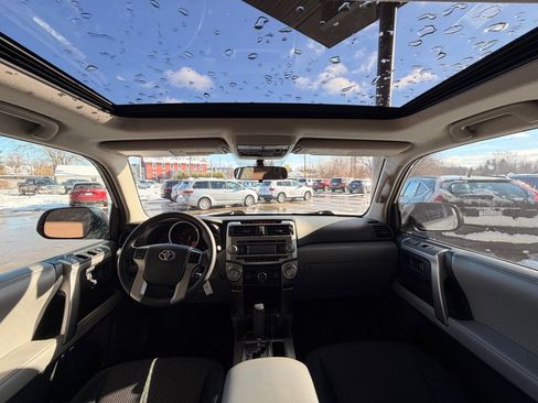 Used 2010 Toyota 4Runner SR5 image 18