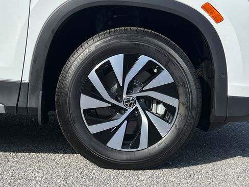 New 2025 Volkswagen Tiguan S image 8