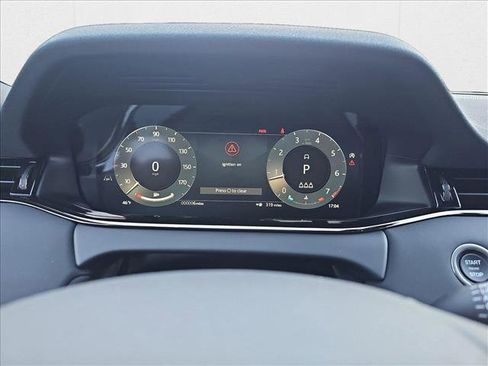 New 2026 Land Rover Range Rover Evoque S image 21