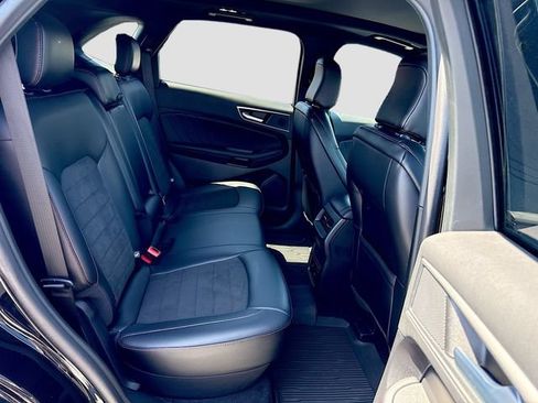 Used 2024 Ford Edge ST-Line AWD/4WD image 29