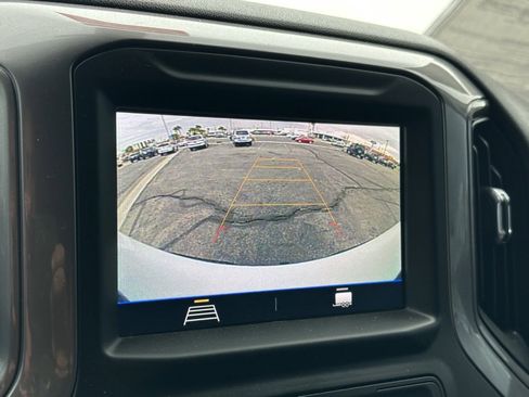 Used 2021 Chevrolet Silverado 1500 Custom Trail Boss w/ LPO, Dark Essentials Package image 23