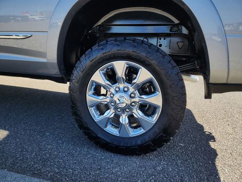 Used 2022 RAM 3500 Limited image 28