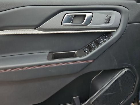 New 2026 Ford Explorer ST-Line image 21