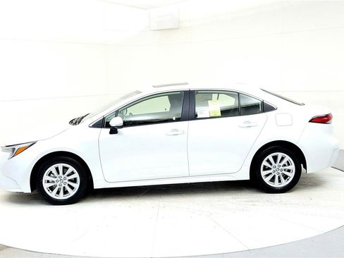 New 2026 Toyota Corolla XLE image 3