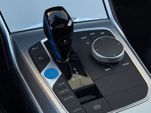 Used 2022 BMW i4 eDrive40 w/ Premium Package image 30