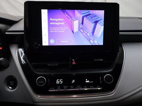 Used 2023 Toyota Corolla SE FWD image 21