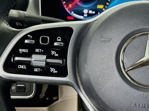 Used 2020 Mercedes-Benz A 220 image 11