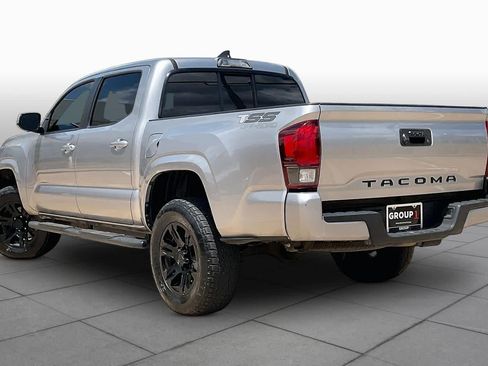 Used 2018 Toyota Tacoma SR w/ SR Convenience Package RWD image 12