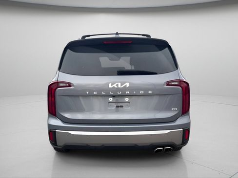 Used 2025 Kia Telluride S AWD/4WD image 10
