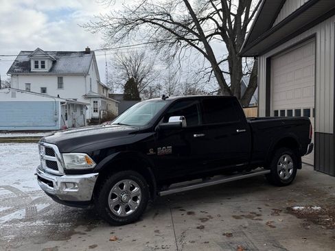 Used 2015 RAM 2500 Laramie w/ Convenience Group image 7