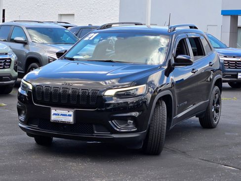 Used 2021 Jeep Cherokee Altitude image 4
