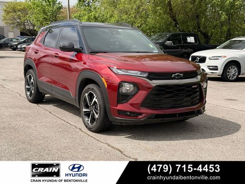 Used 2023 Chevrolet TrailBlazer RS w/ Sun and Liftgate Package AWD/4WD image 1