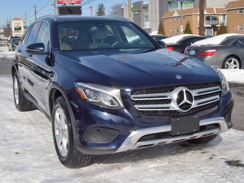 Used 2018 Mercedes-Benz GLC 300 4MATIC image 10