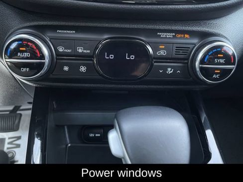 Used 2023 Kia Soul EX FWD image 21