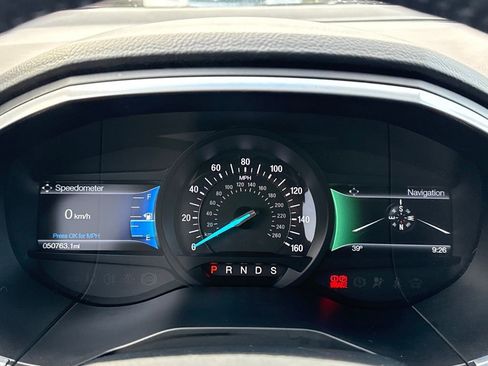 Used 2017 Ford Edge Titanium w/ Equipment Group 301A image 17